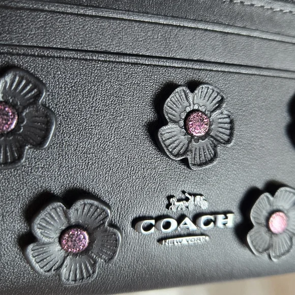 Coach Black Floral Keychain Card Holder NWT - Picture 6 of 7